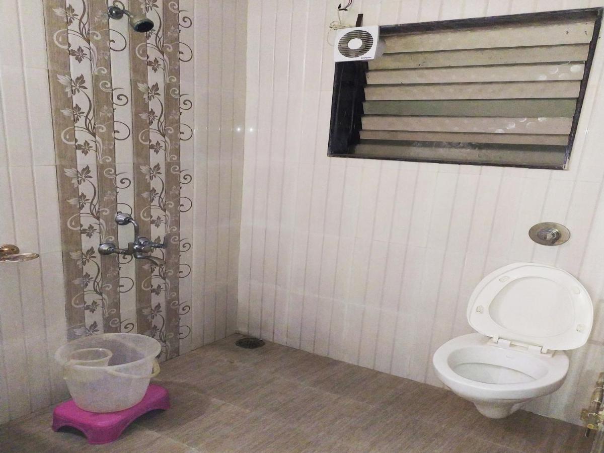 Hotel Wayfare Shirdi Extérieur photo