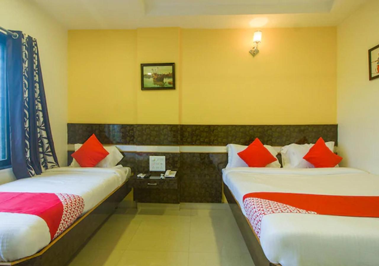 Hotel Wayfare Shirdi Extérieur photo